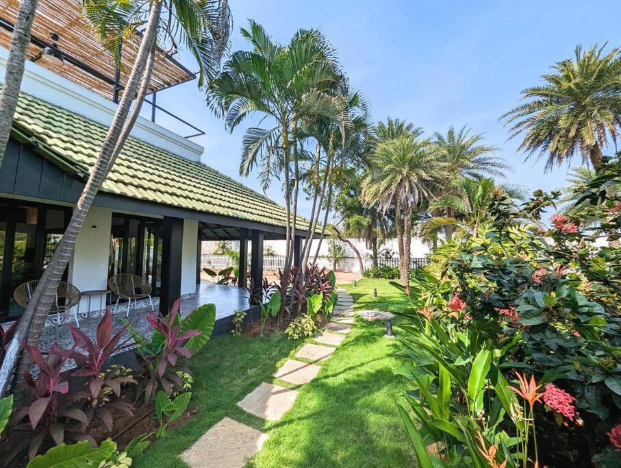 Cove Luxury Beach Villa Mahabalipuram Exterior foto